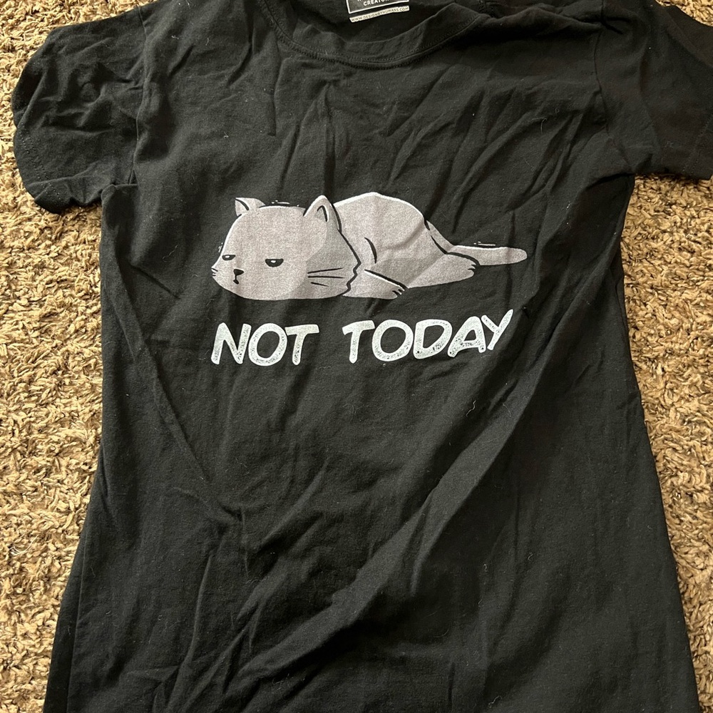 Womens medium size t-shirt
